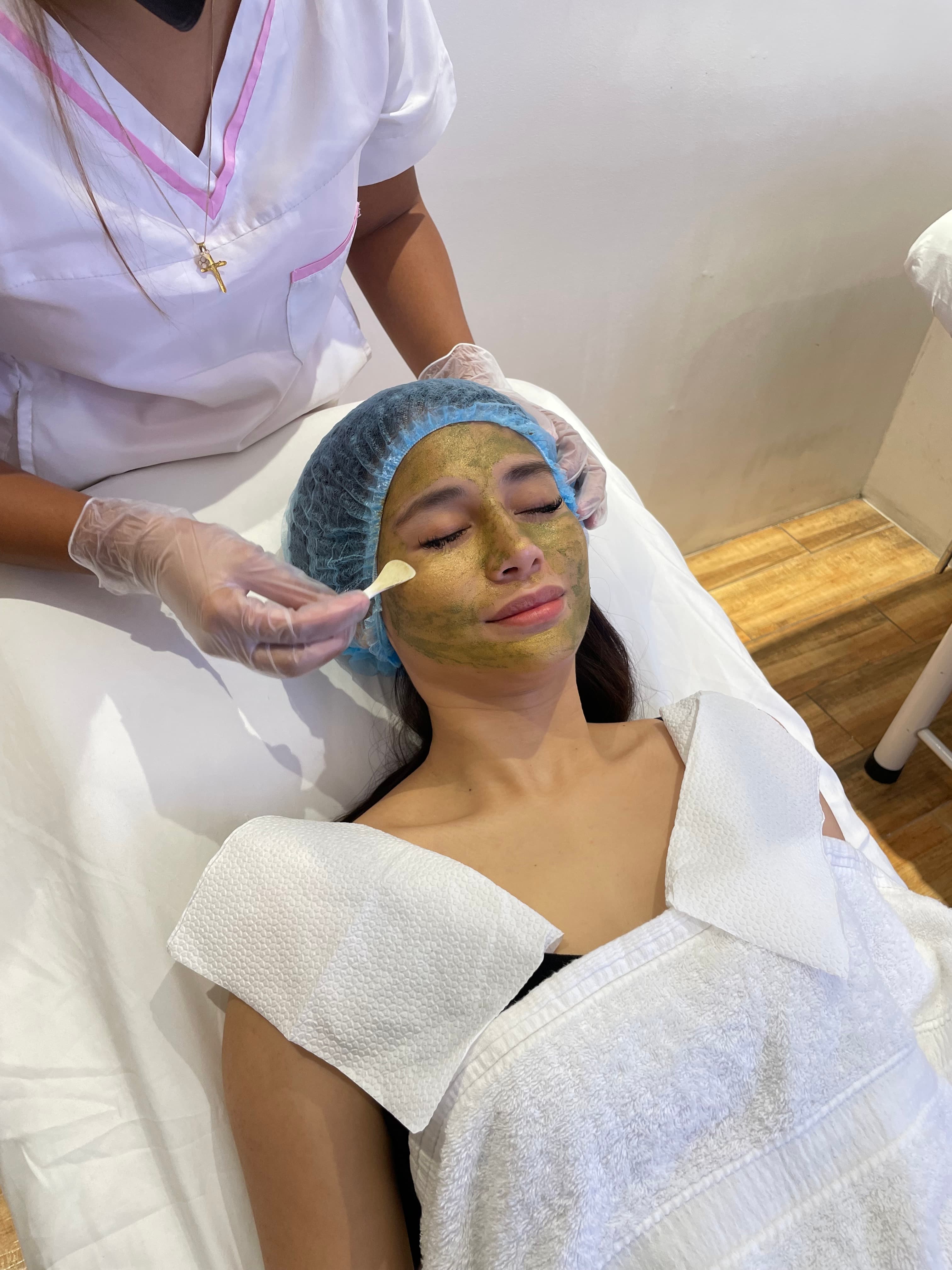 Gold Facial